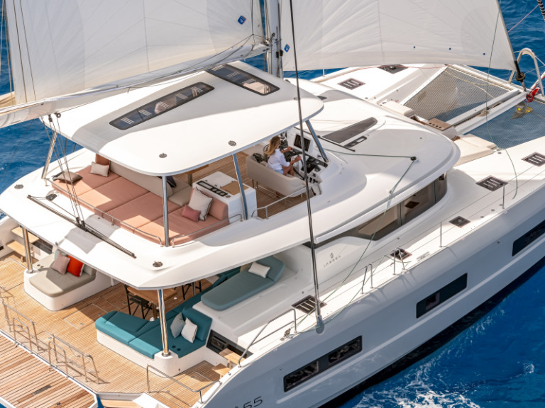 Catamaran to hire Salerno at the best price