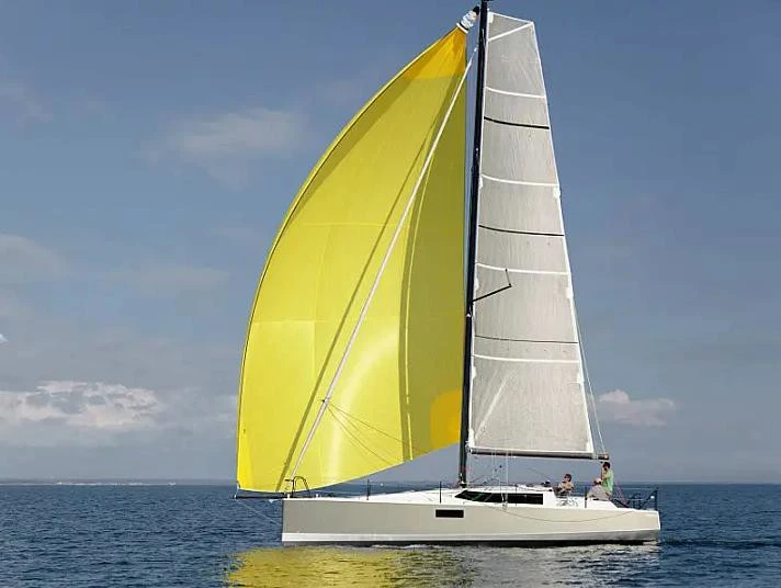 Sailboat to hire La Rochelle at the best price