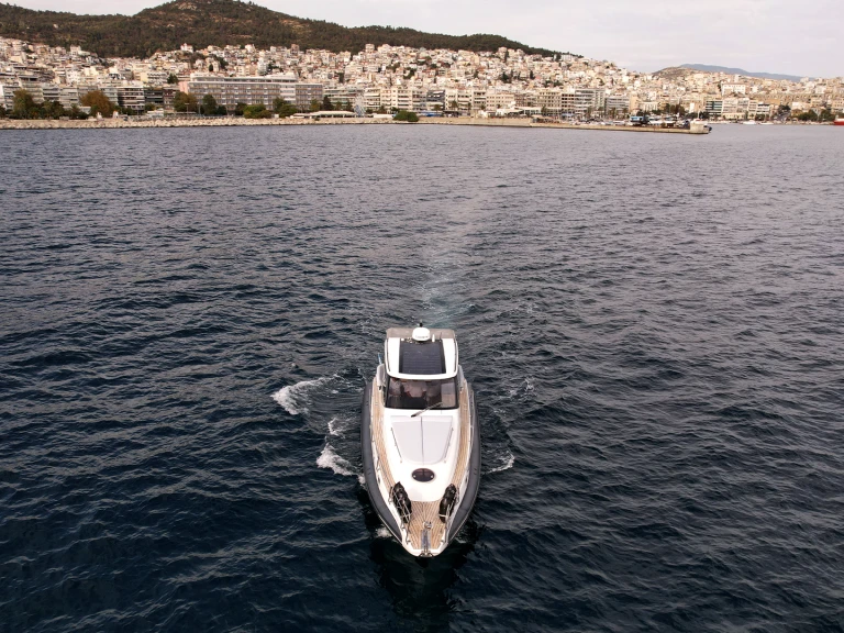 Hire a Dromor Commander 40 Kavála
