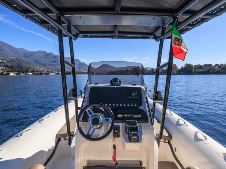 Hire a Bwa 308 Ajaccio