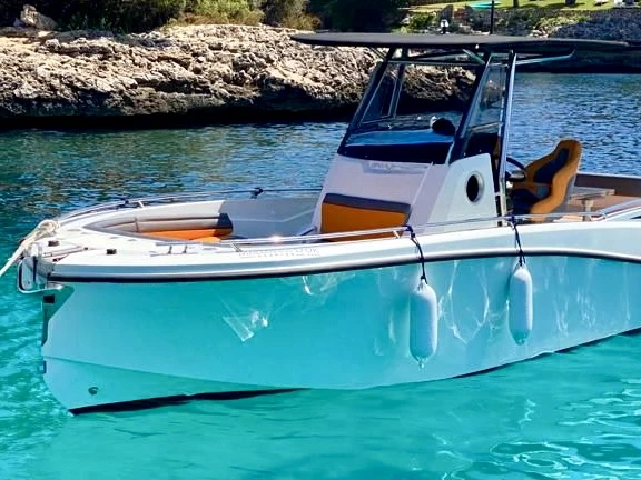 Charter a BMA X-266 in Marina De Cala D'Or on Samboat