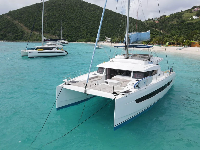 Hire Catamaran Bali with a boat licence