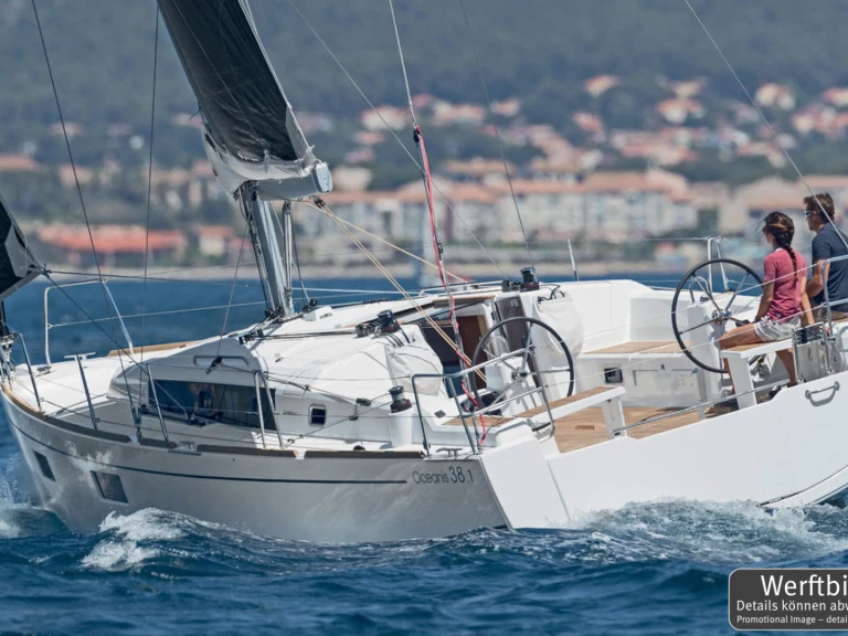 Sailboat hire in Rogoznica - Bénéteau Oceanis 38.1