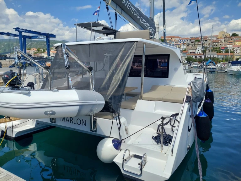 Hire Catamaran Aventura with a boat licence