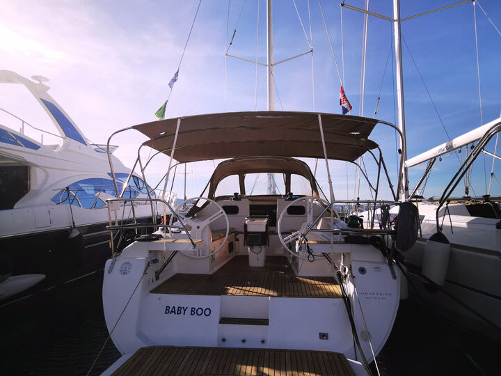 Charter a Elan Impression 45 in Biograd na Moru on Samboat