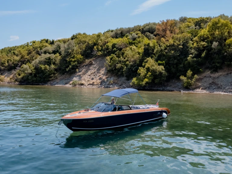  Motorboat charter bareboat or skippered in  Portonovi