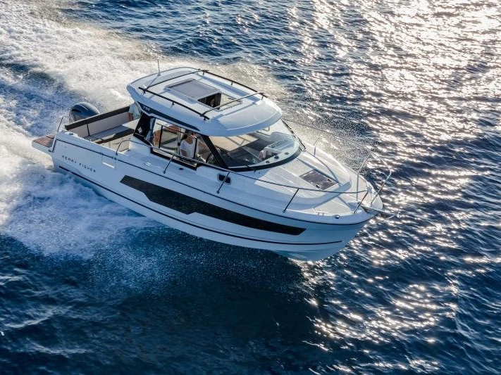 Motorboat hire in Trogir - Jeanneau Merry Fisher 795