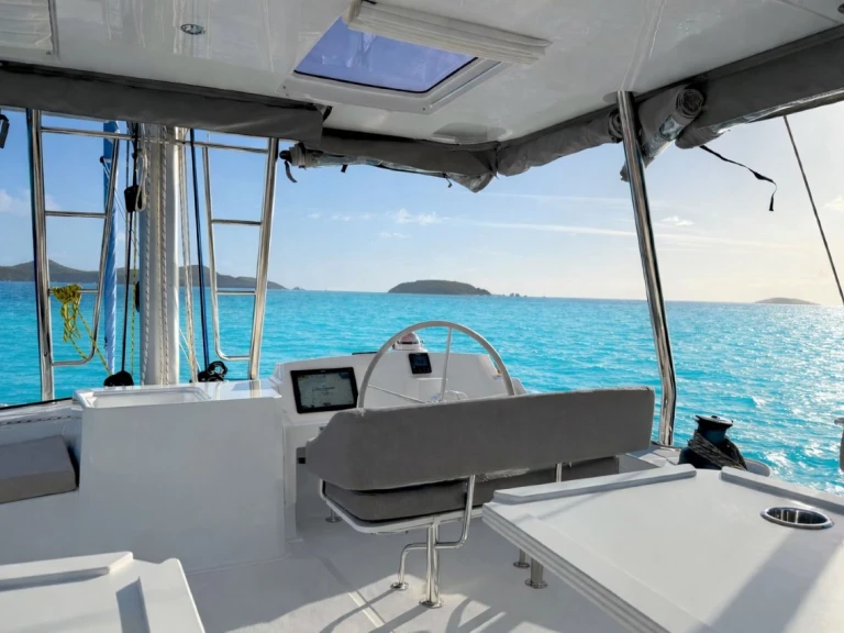 Bali Bali 5.4 charter bareboat or skippered in  Road Town