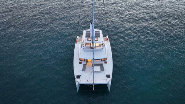 Catamaran to hire Road Town at the best price