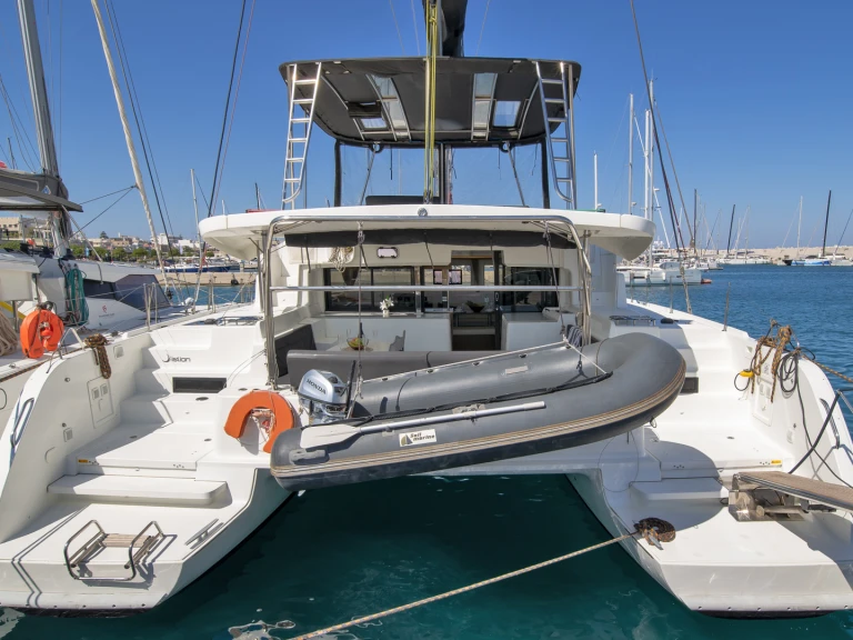 Yacht charter Rhodes (City) - Lagoon Lagoon 46 on SamBoat