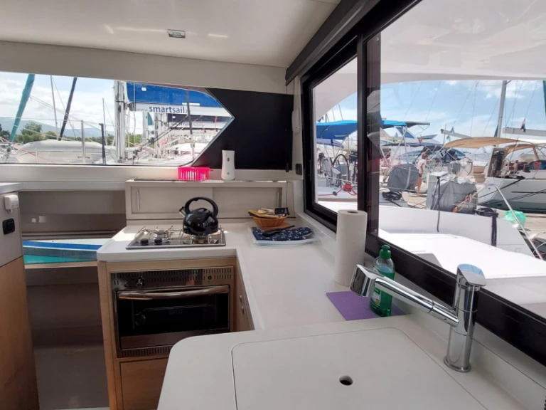 Hire Catamaran with or without skipper Aventura Biograd na Moru