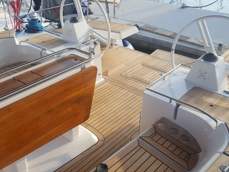 Sailboat to hire Biograd na Moru at the best price