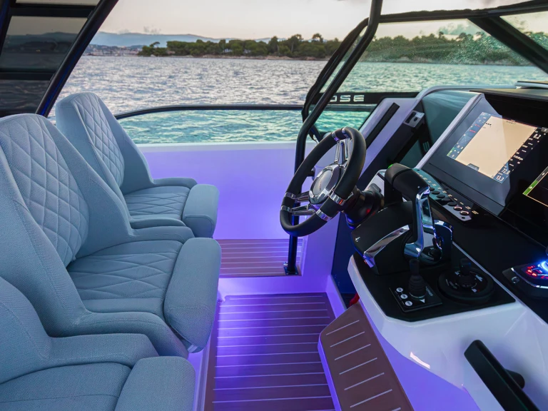 Hire Motorboat with or without skipper Saxdor Trogir