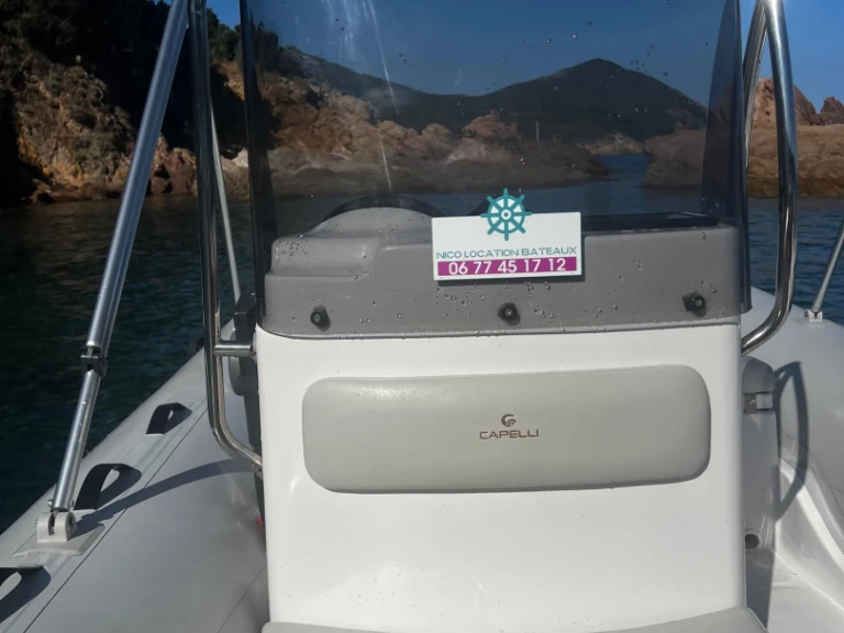 Hire RIB Capelli with a boat licence