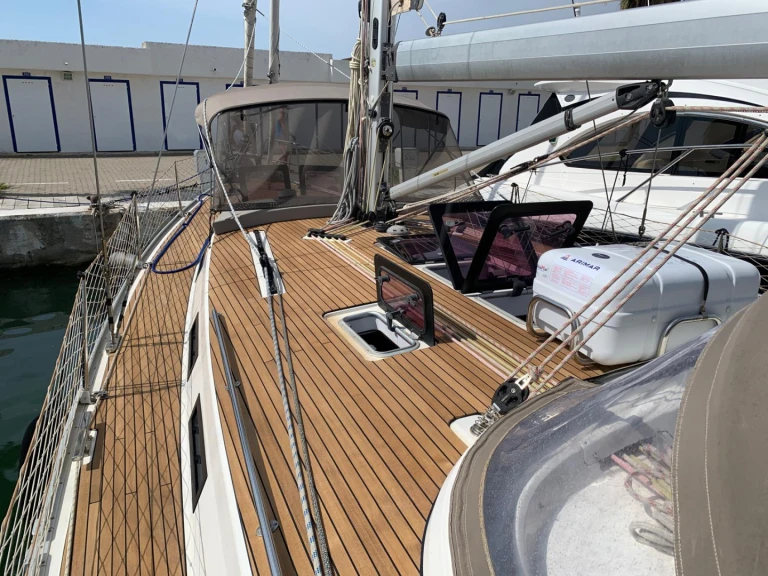 Yacht charter Sitges - Bavaria Bavaria 45 Cruiser on SamBoat