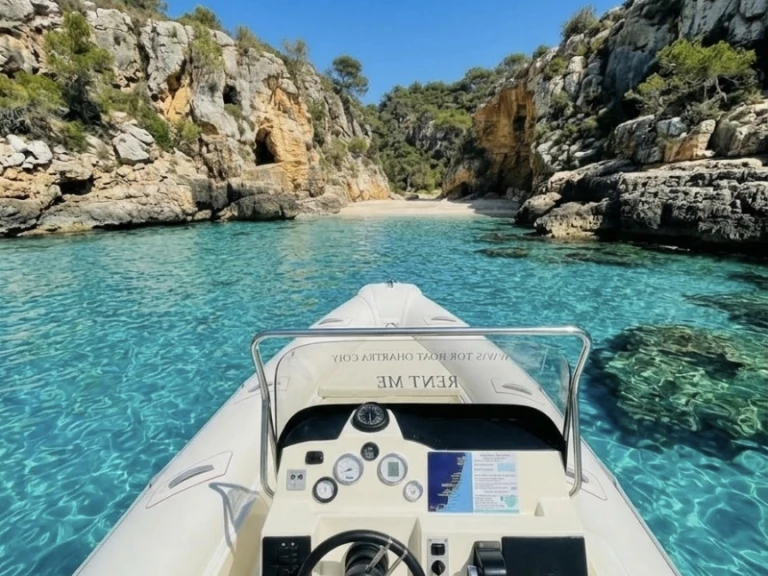 Yacht hire Cala d'Or cheap vdpro600