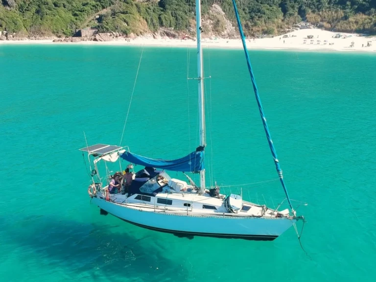 Hire a Custom Made Peterson 34  Baie de Grande-Case