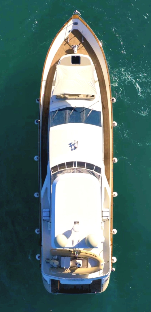 Hire a Versilcraft Falcon80 Amalfi Coast