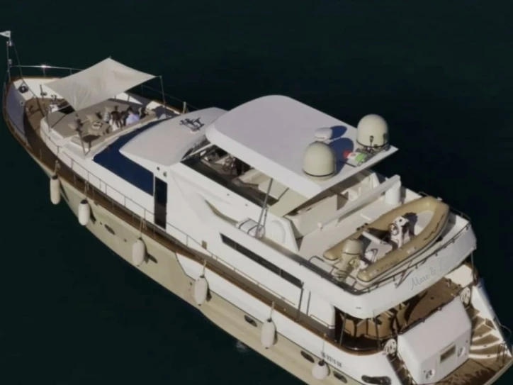 Yacht hire Amalfi Coast cheap Falcon80