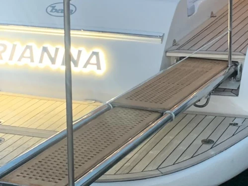 Hire a Baia Flash 48 Castellammare di Stabia