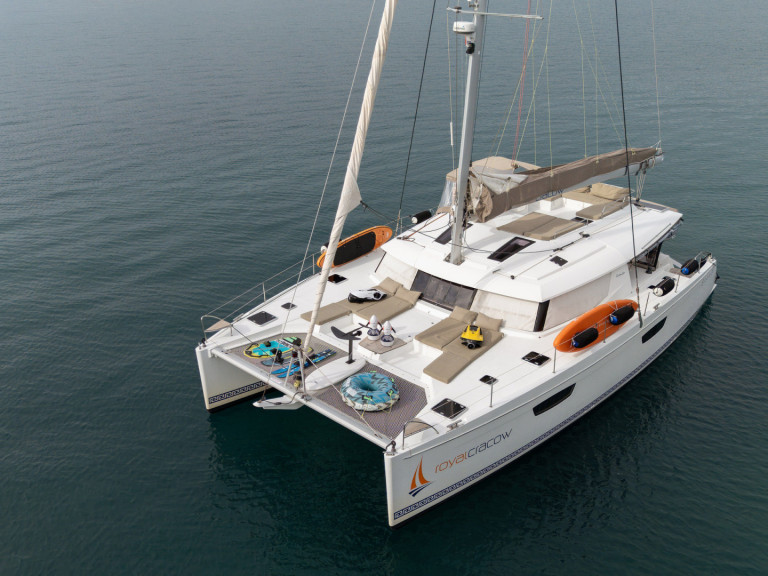 Hire Catamaran with or without skipper Fountaine Pajot Trogir