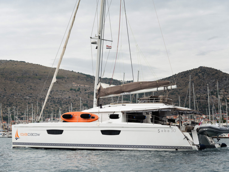 Yacht hire Trogir cheap Saba 50
