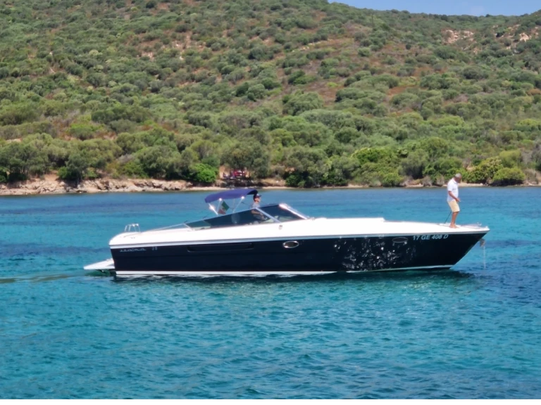 Itama Itama 38 charter bareboat or skippered in  Porto Rotondo