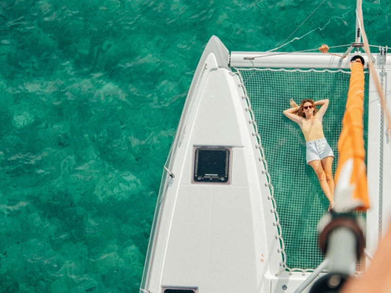 Hire Catamaran with or without skipper Bénéteau France