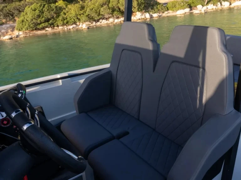 Hire Motorboat with or without skipper Protagon Zakynthos