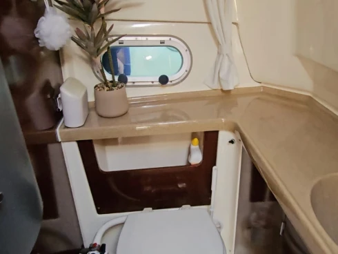 Yacht charter Mandelieu-la-Napoule - Jeanneau Leader 805 on SamBoat