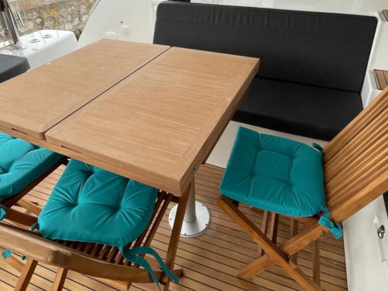 Yacht charter Plataniás - Lagoon Lagoon 46 on SamBoat