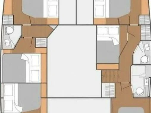 Hire Catamaran Fountaine Pajot with a boat licence