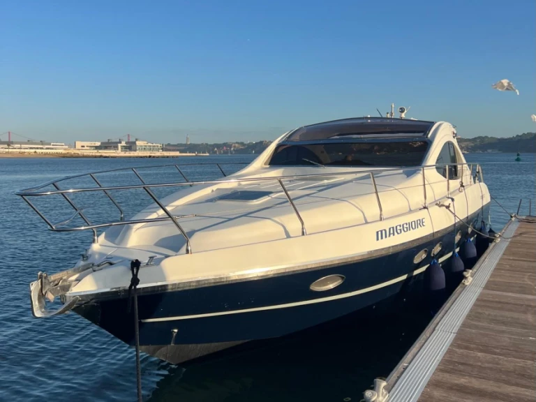 Hire Motorboat PRIMATIST By Bruno Abbate with a boat licence