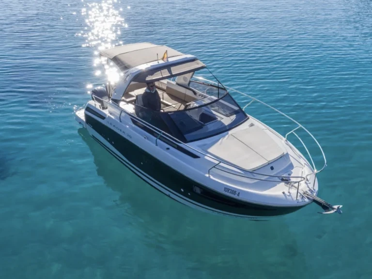 Yacht hire Palma de Mallorca cheap Leader 10