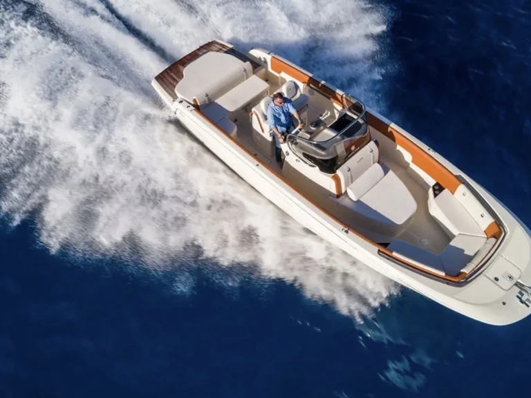 Motorboat hire in Palma de Mallorca - Invictus  280 SX exclusiv