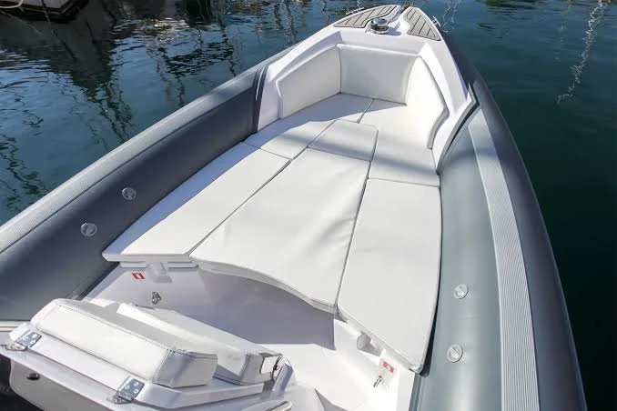 RIB hire in Bormes-les-Mimosas - Zodiac Medline