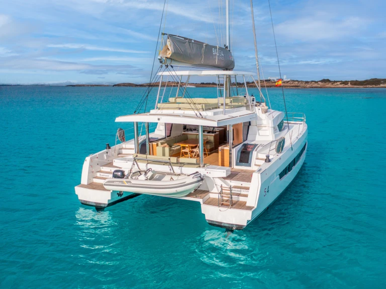 Catamaran hire in Ibiza Town - Bali Bali 5.4