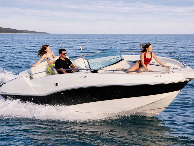 Motorboat to hire Nice at the best price