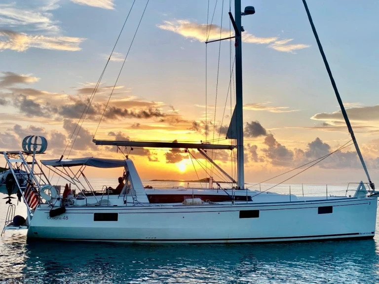 Sailboat to hire Cagliari at the best price