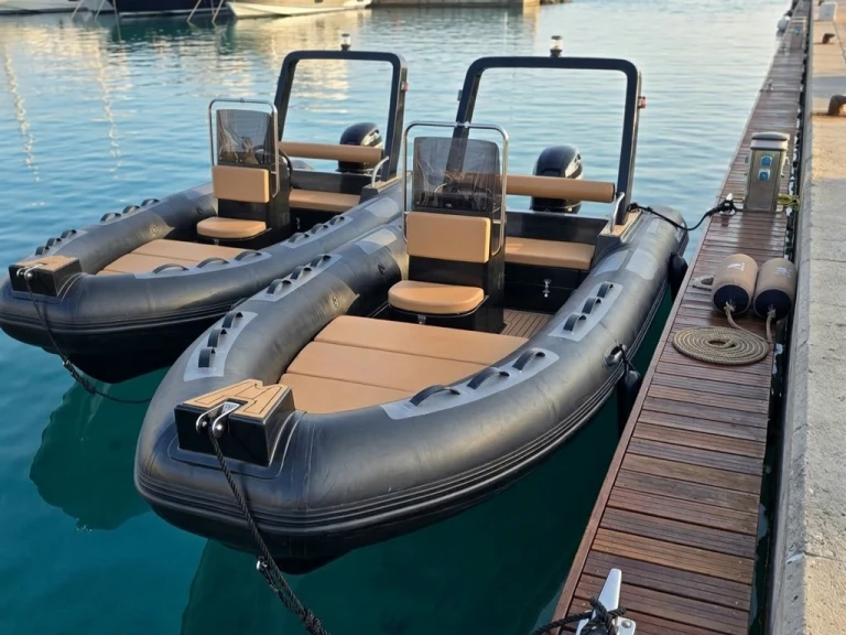 RIB hire in Portoferraio Port - artboat RIB 500