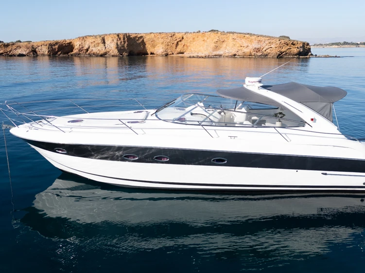 Yacht charter Mykonos (City) - Bavaria Bavaria 37 Sport on SamBoat