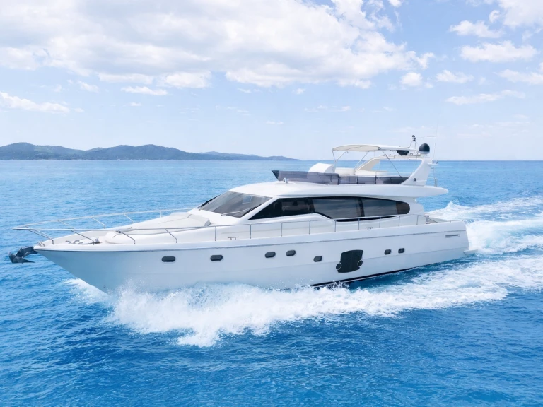 Hire a Ferretti ESCAPE Mykonos (Island)