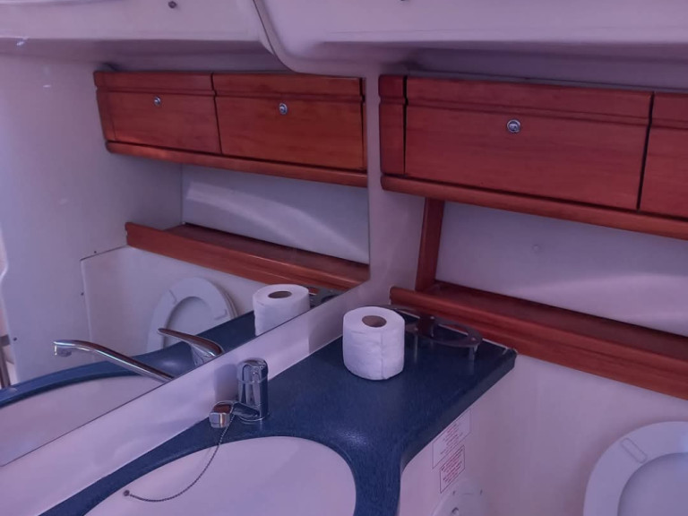 Yacht charter Trogir - Bavaria Cruiser 46 on SamBoat