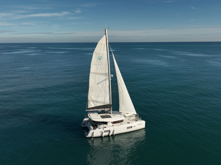 Catamaran to hire Trapani at the best price