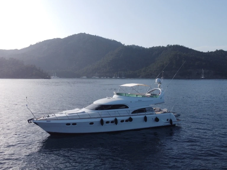 Motorboat hire in Göcek -  Motoryacht SIROCCO