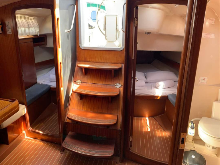 Yacht charter Volos - Bavaria Bavaria 38 on SamBoat