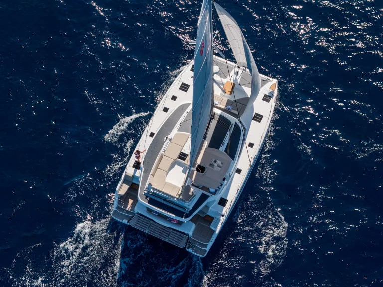 Hire Catamaran with or without skipper Fountaine Pajot Road Town