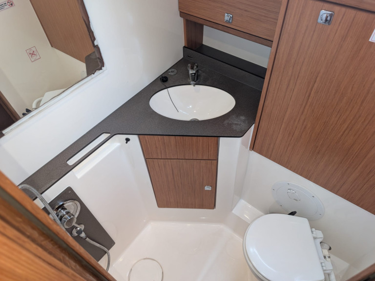 Sailboat to hire Rogoznica at the best price