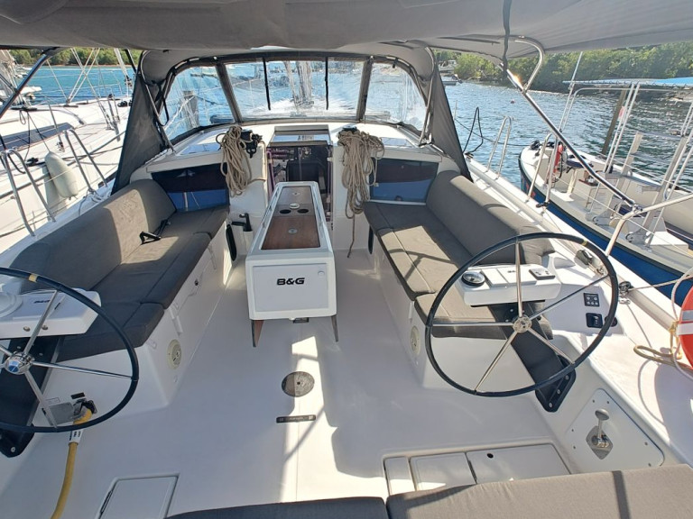 Hire a Dufour Dufour 430 Frenchtown