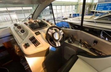 Hire Luxury Yacht Grginić with a boat licence